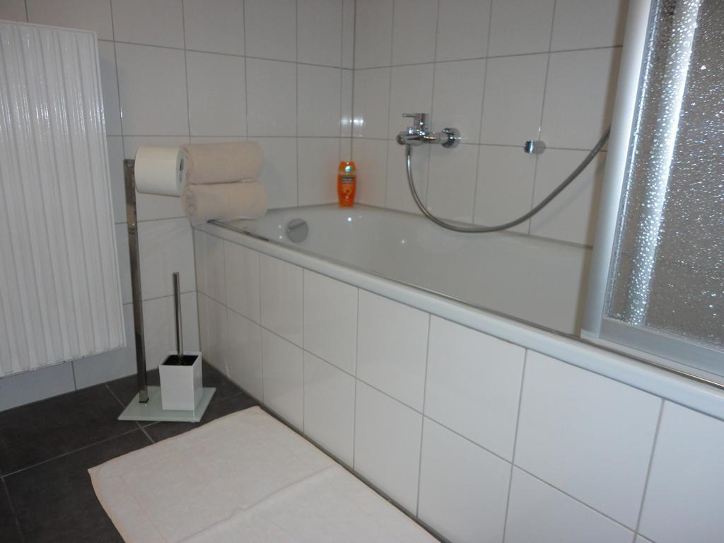 Ferienwohnung Antel Andernach Ngoại thất bức ảnh